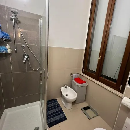 Homestay Grande Stanza Matrimoniale In Palazzo Signorile